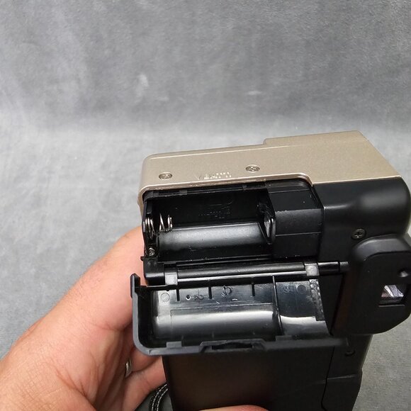 Vintage Nikon One Touch Zoom 90s AF Quartz Date 35mm Film Camera Tested B1-36 - Picture 6 of 7